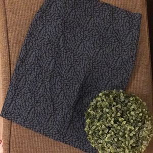 Loft Pencil Skirt, size 0 Super Cute